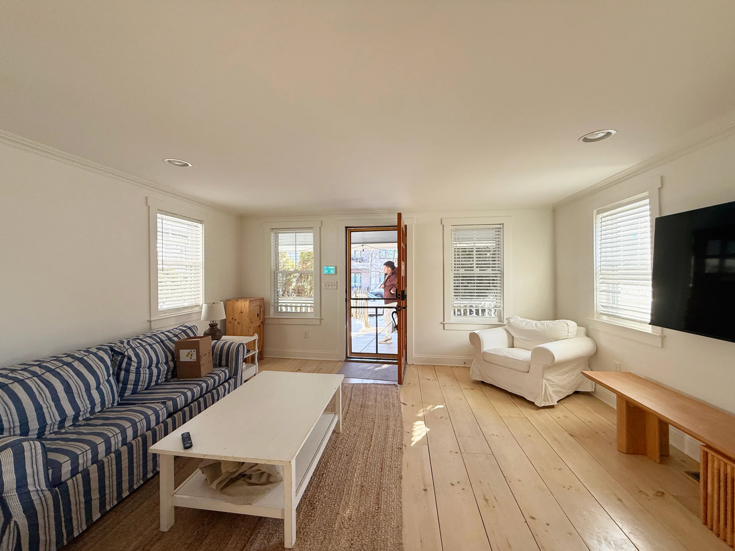 Interior painting company serving Ocean County and Monmouth County NJ
